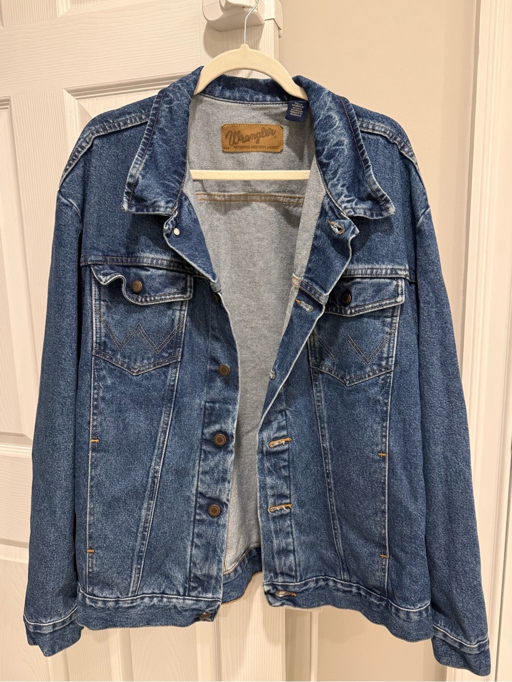 NWOT Wrangler Cowboy Cut Denim Jacket